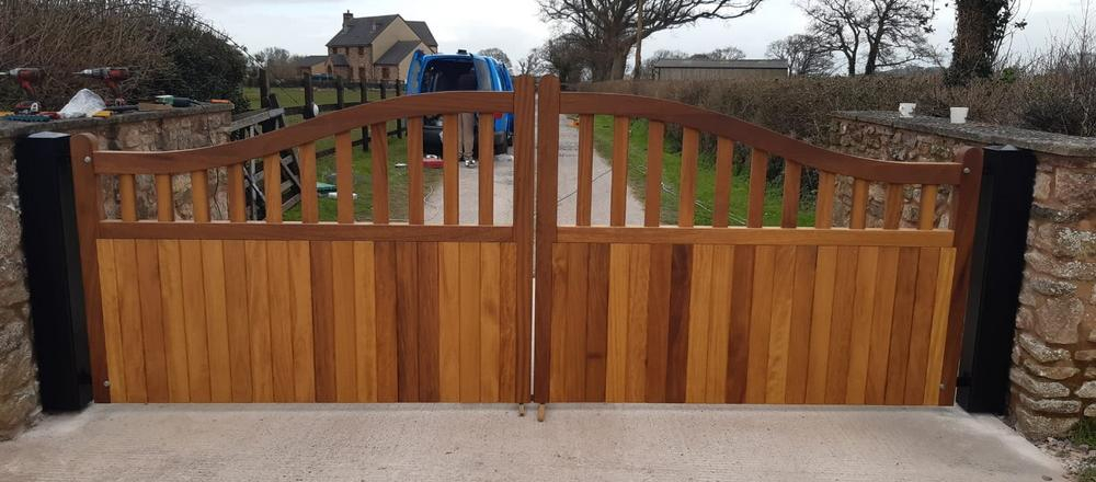 Iroko sweeping top cottage garden gate